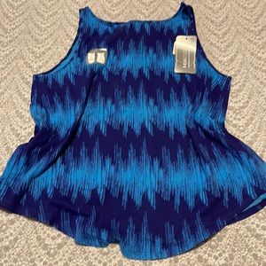 Women Under Armor Workout Shirt